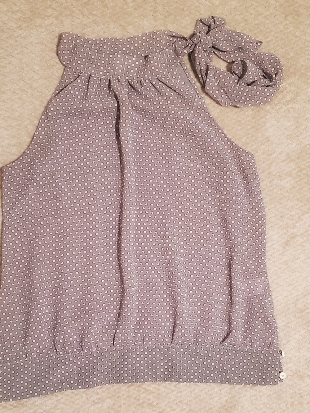 Sleeveless High-Neck Polka Dot Work Top - Taupe